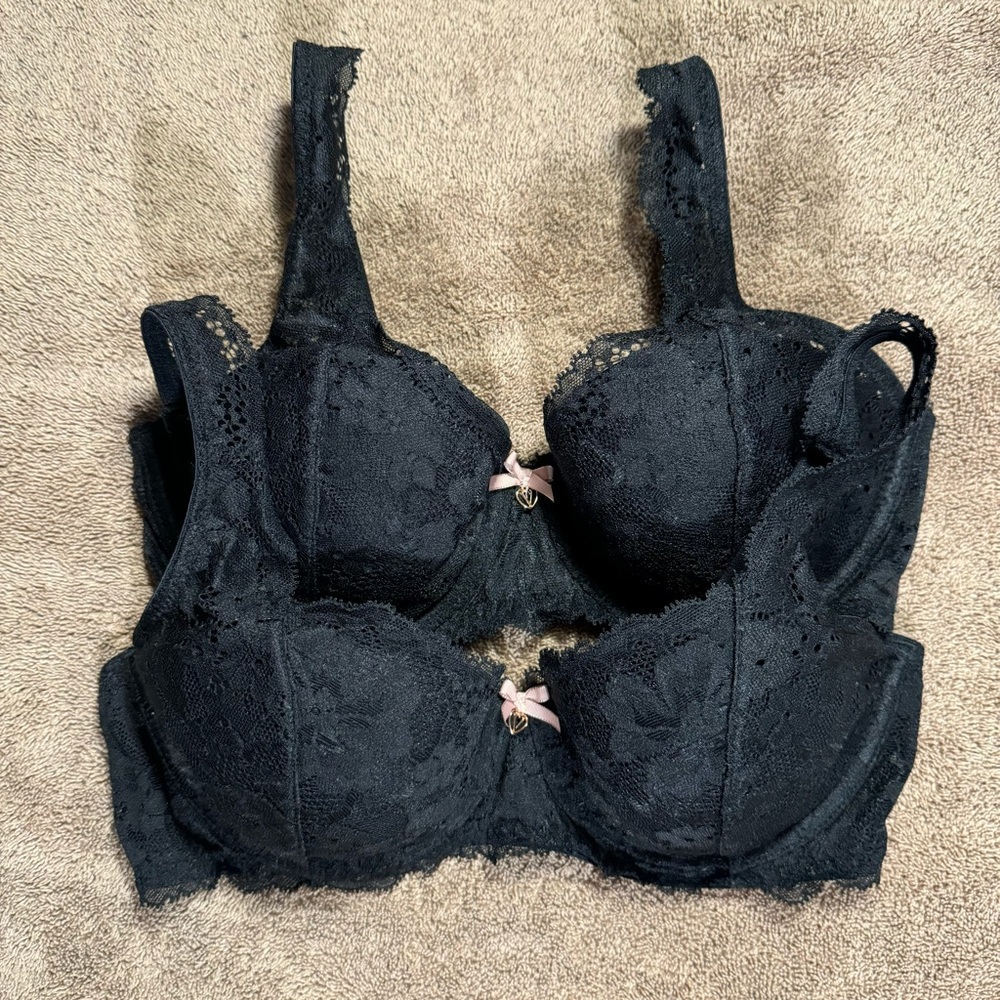 2pk Victoria’s Secret Lined Demi Bras